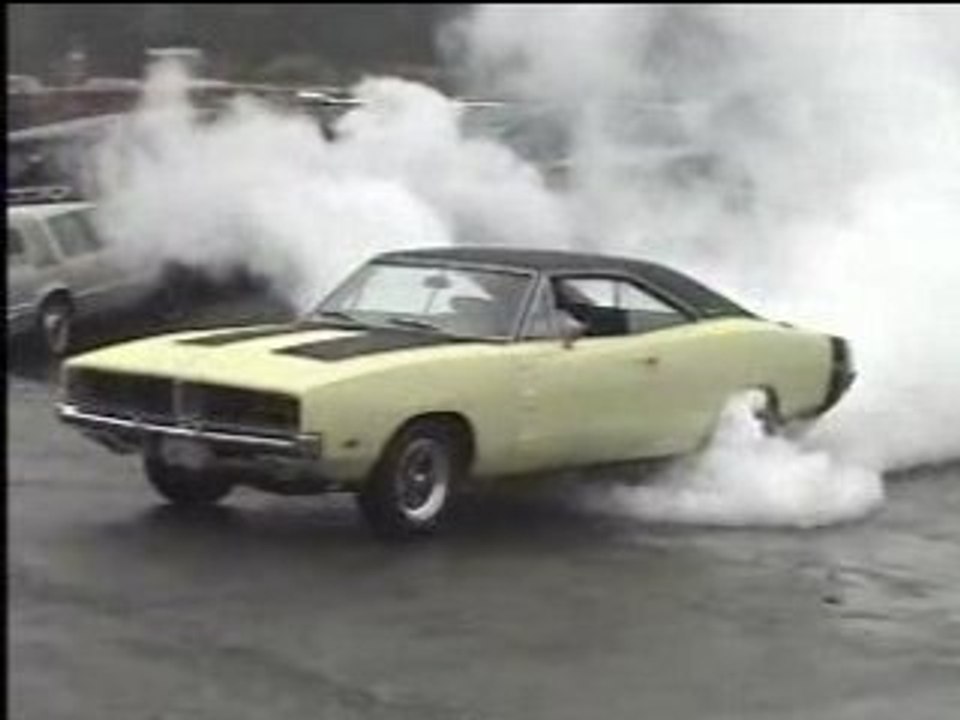 Burnouts - 69 dodge charger