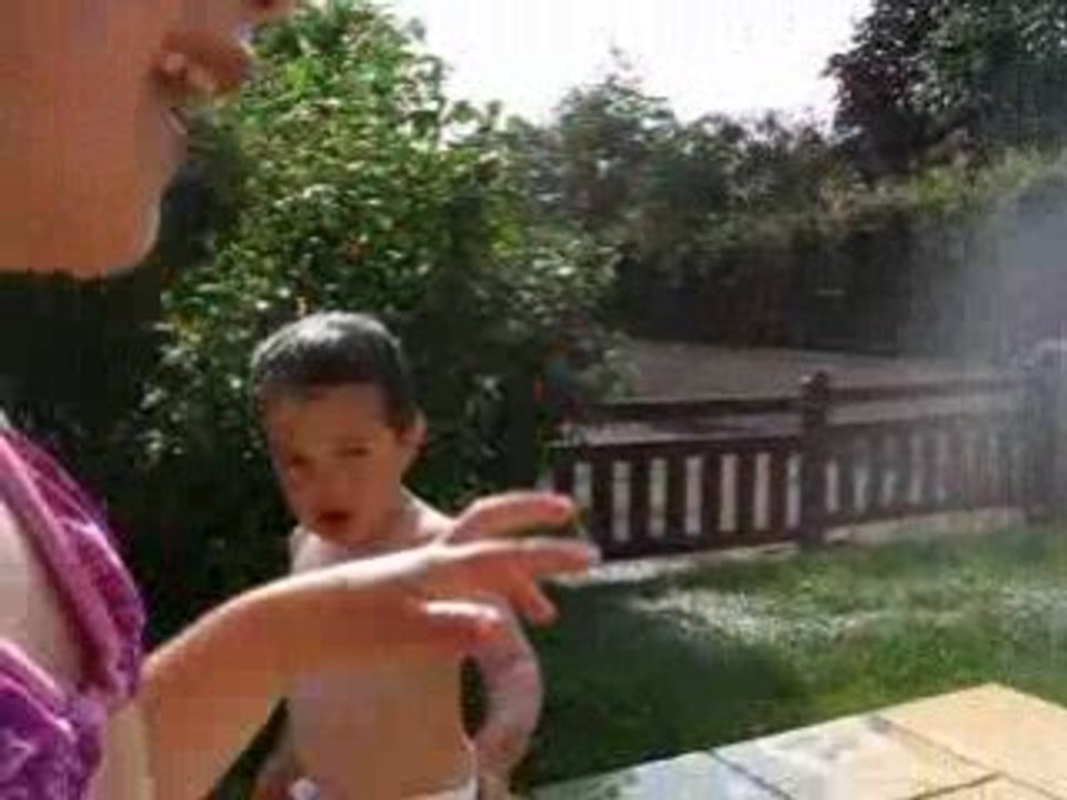 Douche fraîche sur la terrasse