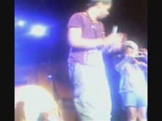 Christophe Maé Qui fais monter une petite fille ( live )