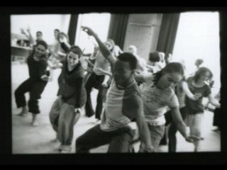 GYRATIONS OF BARBAROUS TRIBES séances scolaires et ateliers