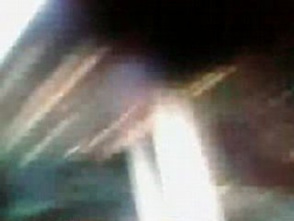 coca + mentos = explosion + saut de ouf