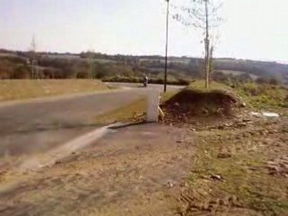 scoot stunt tou seul