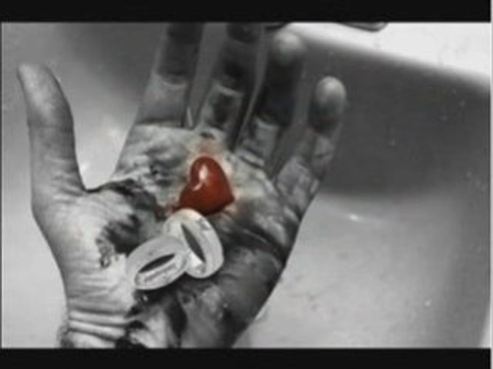 ferdi tayfur -sevgilim aglattı dostum aglattı