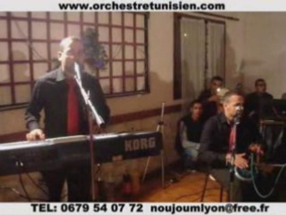 orchestre tunisien noujoum avec la chanteuse Alia Belaid