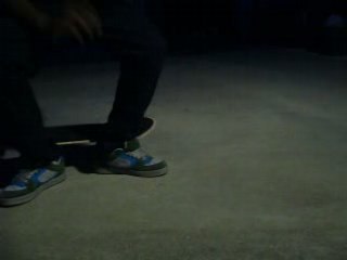 Heel flip: what am i doing wrong?