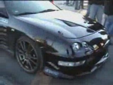 Honda Integra turbo vs. Nissan Skyline R34