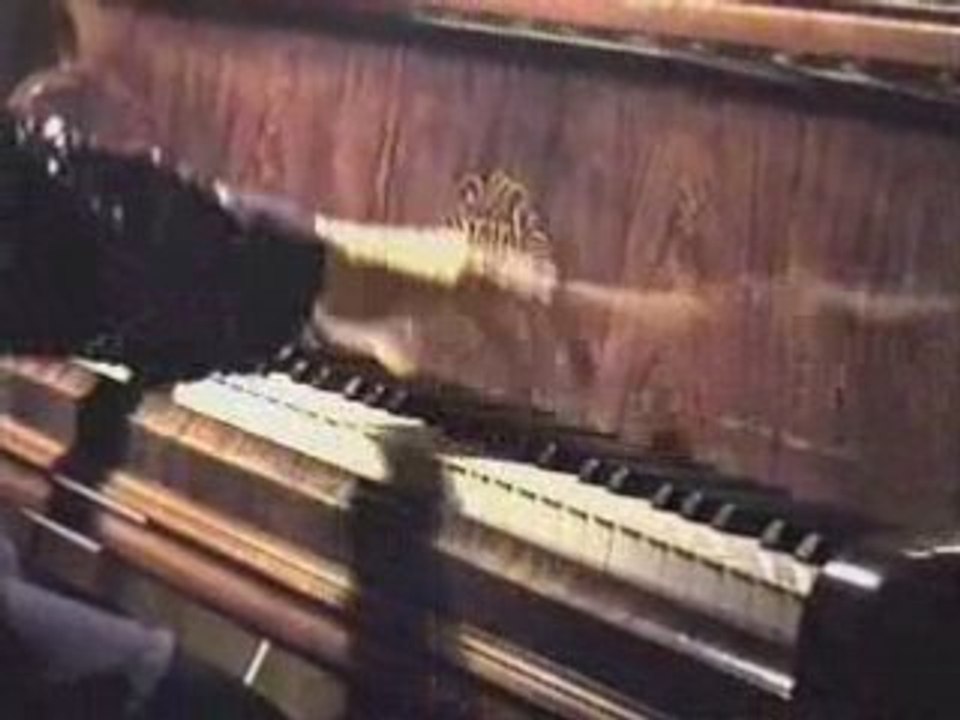 23/25 La Puñalada, milonga tangueada (P.Castellanos)-2000