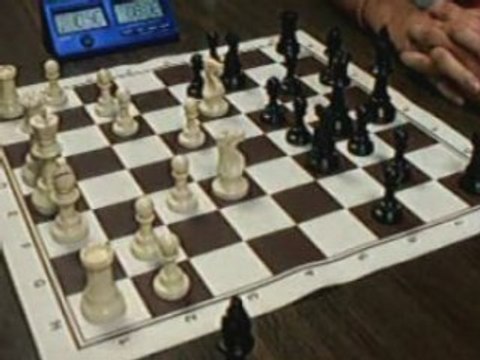ECHECS : TONY 1 VS 0 ZITOUN (CLASSE A 2008)
