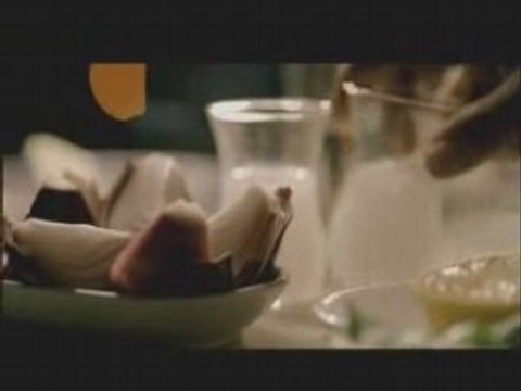 Yeni rakı reklamı, inleyen nağmeler