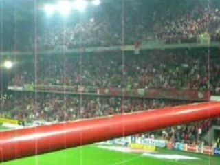 STANDARD "aux armes"