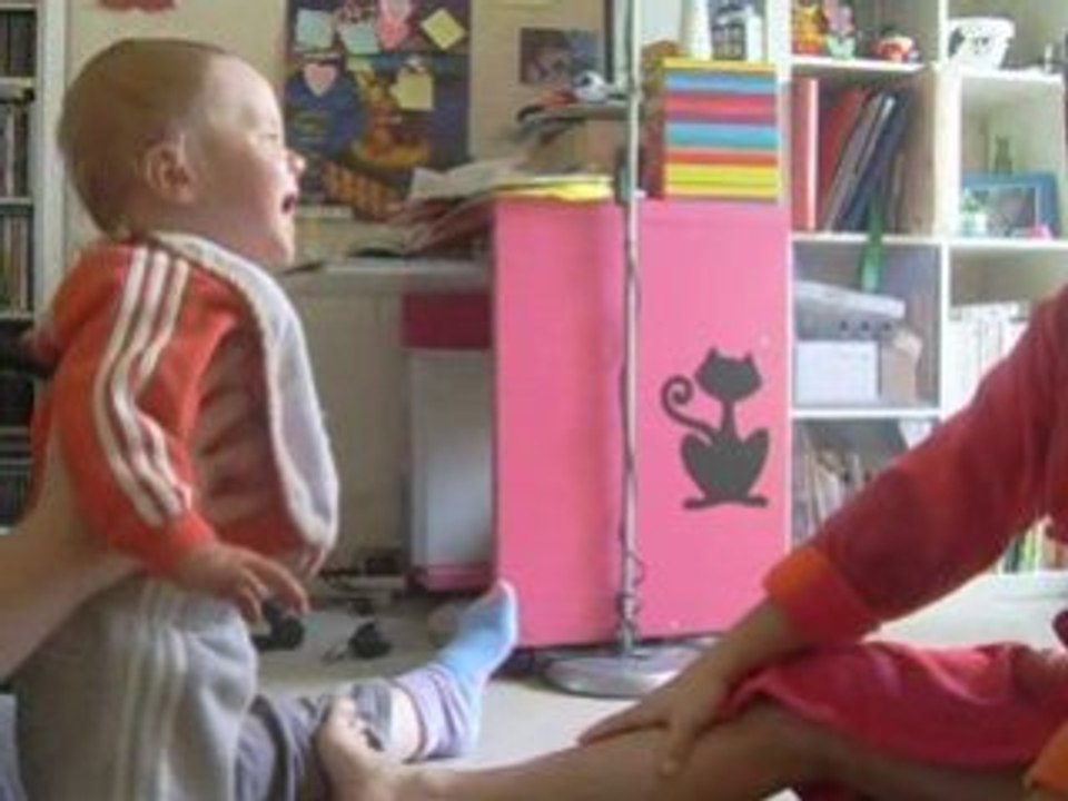 Ewen qui fait ses 1ers pas