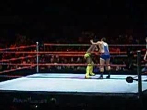 Santino Marella vs Kofi Kingston Parte 1