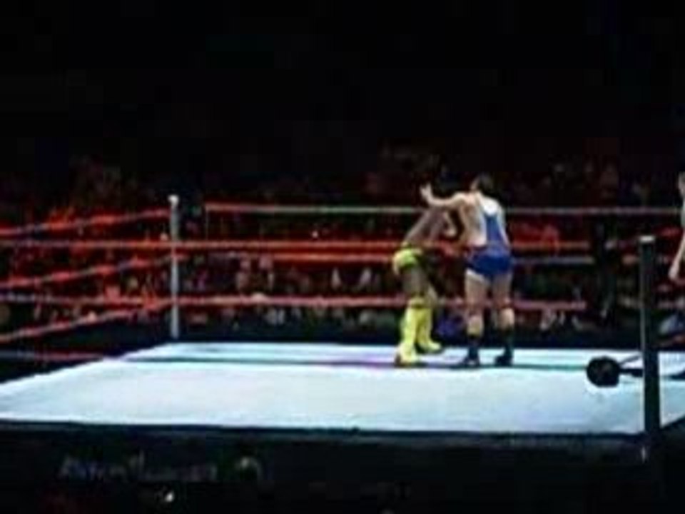 Santino Marella vs Kofi Kingston Parte 1