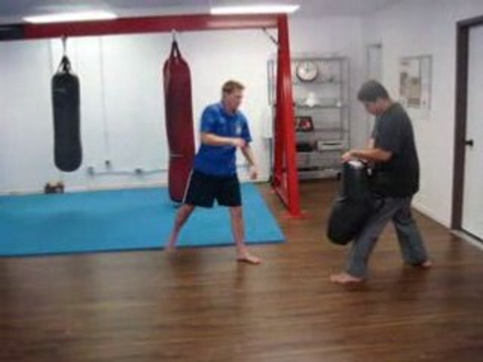 Donnie B. - Muay Thai Driving Round Kick