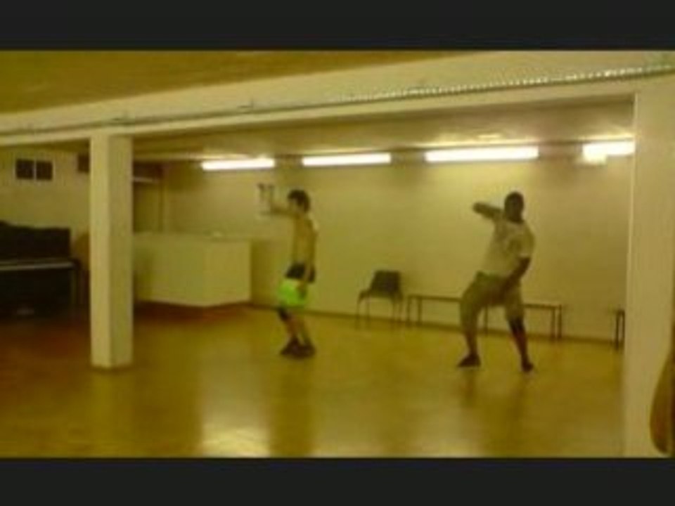 ELECTRO DANCE Jo clubber FOU FEAT Onitchi