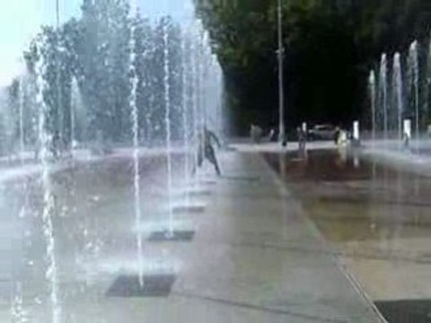 Délires de la team sur la place des nations 3