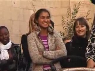 La Folle histoire à St-Rémy-de-Provence (arts de la rue)