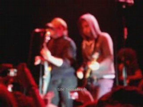 Fall Out Boy - Beat it