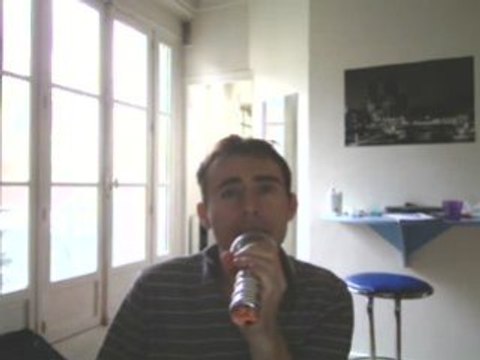 Wiwi égratigne C'est pas facile d'aimer