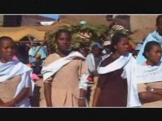 Saotra sy Dera ( fifohazana ) -  Ny foko no mifaly