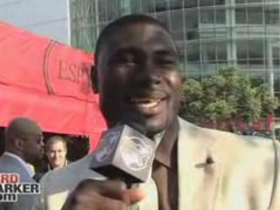 Ovie Mughelli: I Need a Nickname!