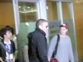 Wentworth Miller  in China - 2008.10.16 - Shanghai airport