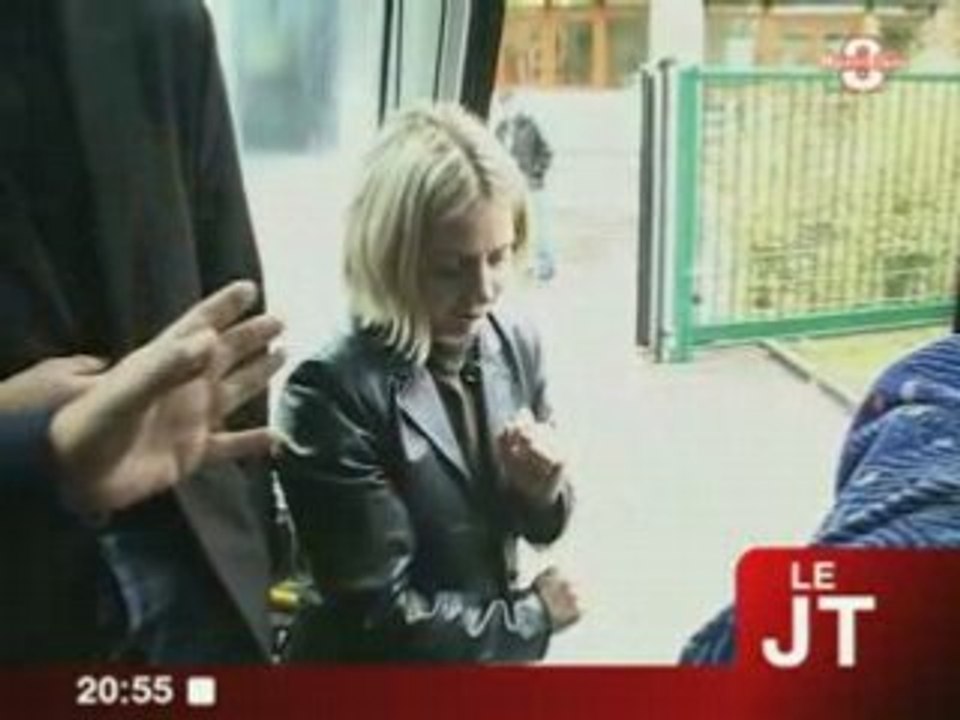 Sensibilisation aux dangers de la route dans les bus