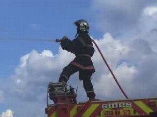 Champ de cannes des rhums St-Maurice en flamme