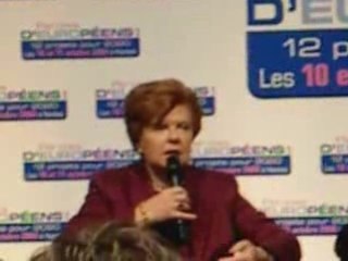 Vaira Vīķe-Freiberga - ex-présidente de l'Estonie