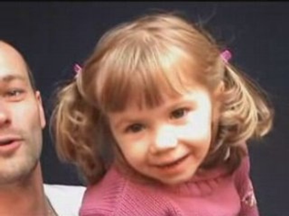 Chloe_papa_devant_la_camera