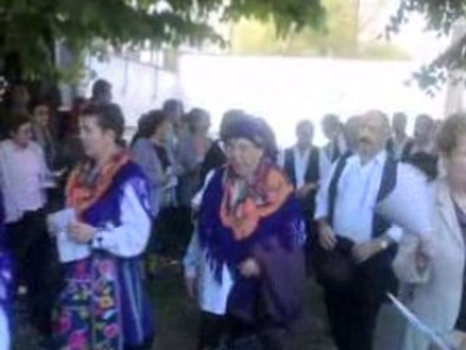 12102008135