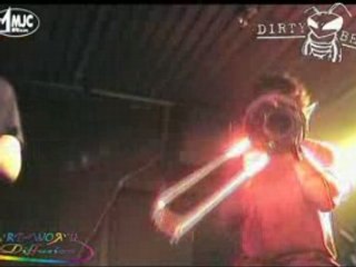 Dirty bees live (song 4) 10-10-2008