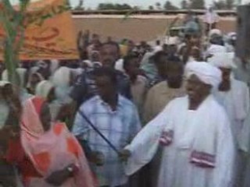 زيارة والى الشمالية لبنا