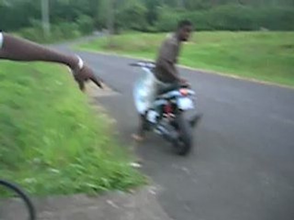 SANY0011