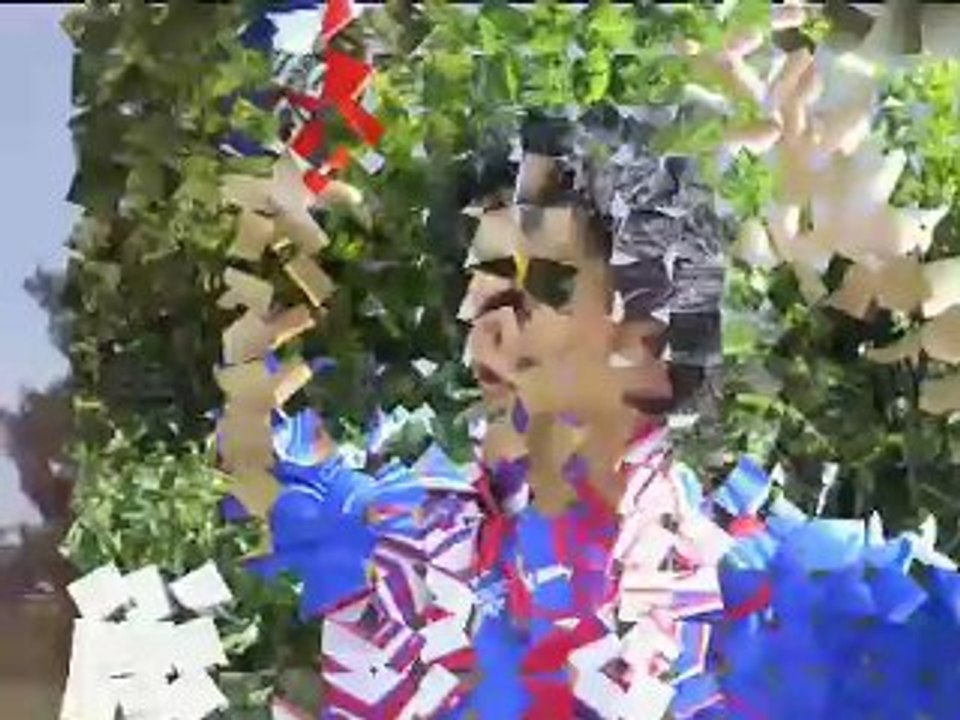 Parodie : Mac-Giver , Coup de Boule...