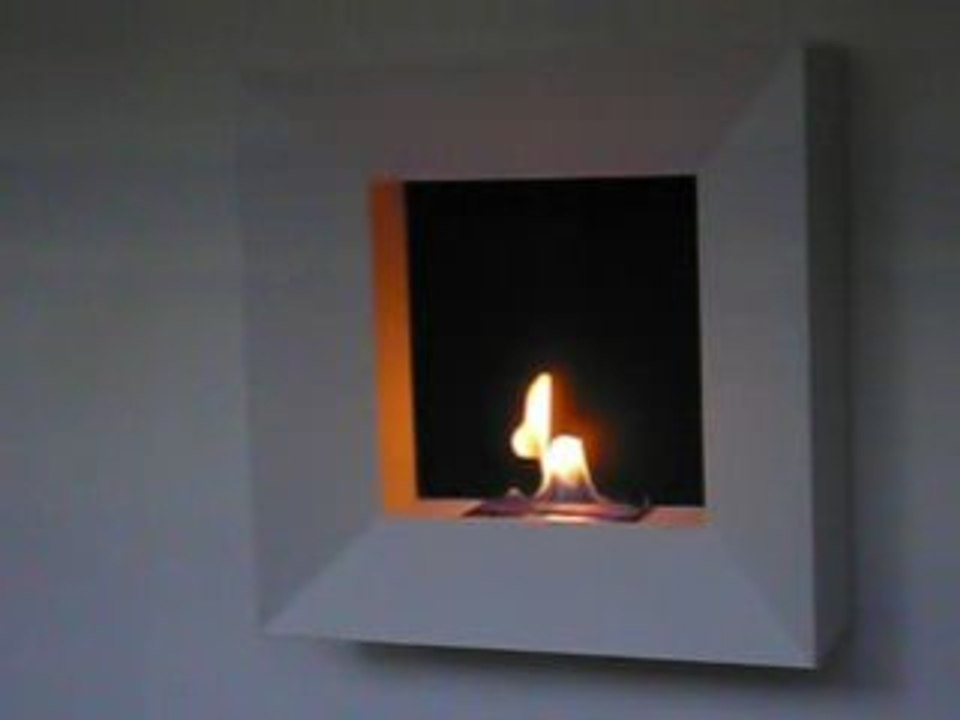 Bio-cheminée PARTOUT White, métal laqué blanc