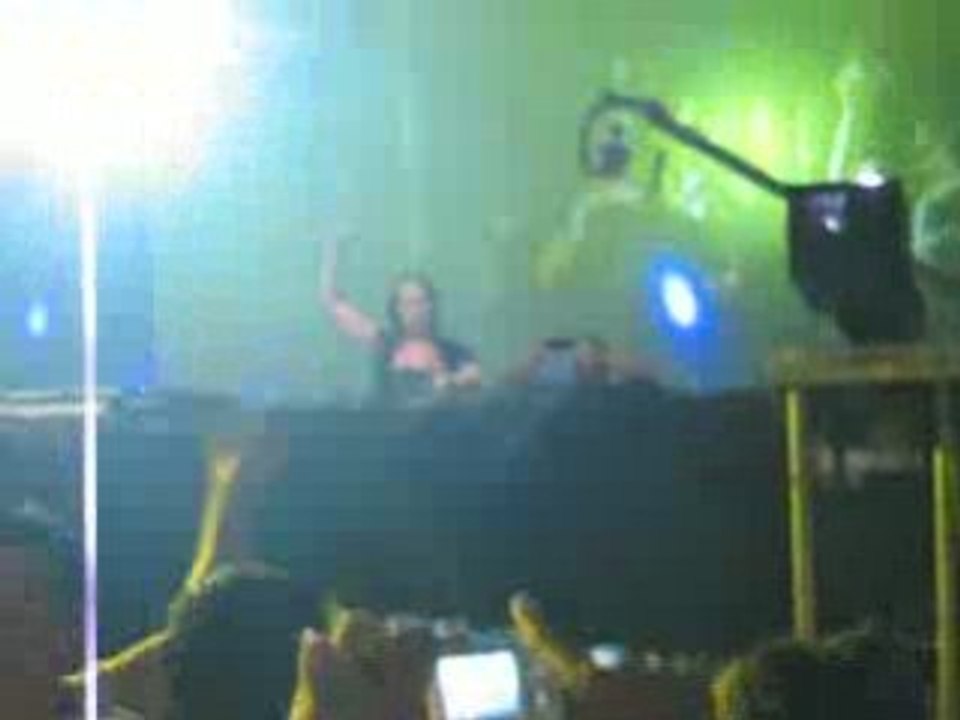 Dj Tatana @ Energy 2008 (re suite)