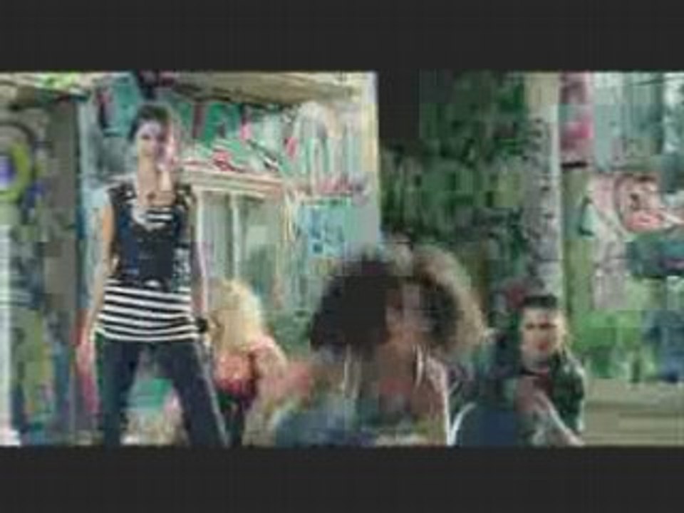 Selena gomez tell me something i don't know