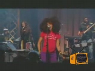 Erykah Badu live (Vh1) Annie