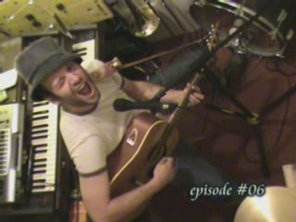 Chanson française is not dead #06 - Les cors au pieds