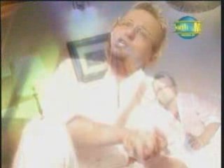 Harun Kolçak - Gitme Seviyorum by Aluxton