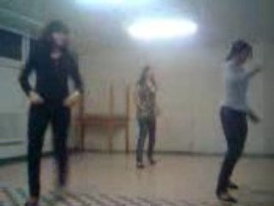 ensayo de las chicas