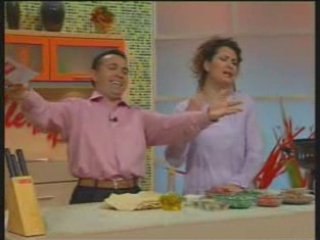 BAK,BAK NEFİSS !! TANTUNİ  OİMPİST PİŞİRME ROBOTUYLA