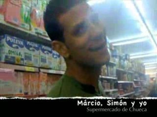 Madrid Márcio, Simón y yo en el Supermercado
