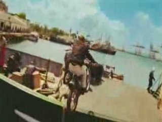 TRAILER: Quantum of Solace