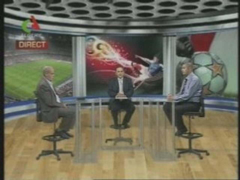 E.s.SOUSSE 2-JSK 0(LE BUTEUR ET L ARBITRE)