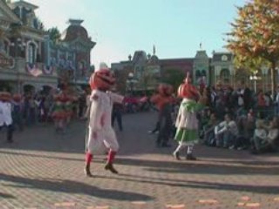 Halloween Pre-Parade 2008