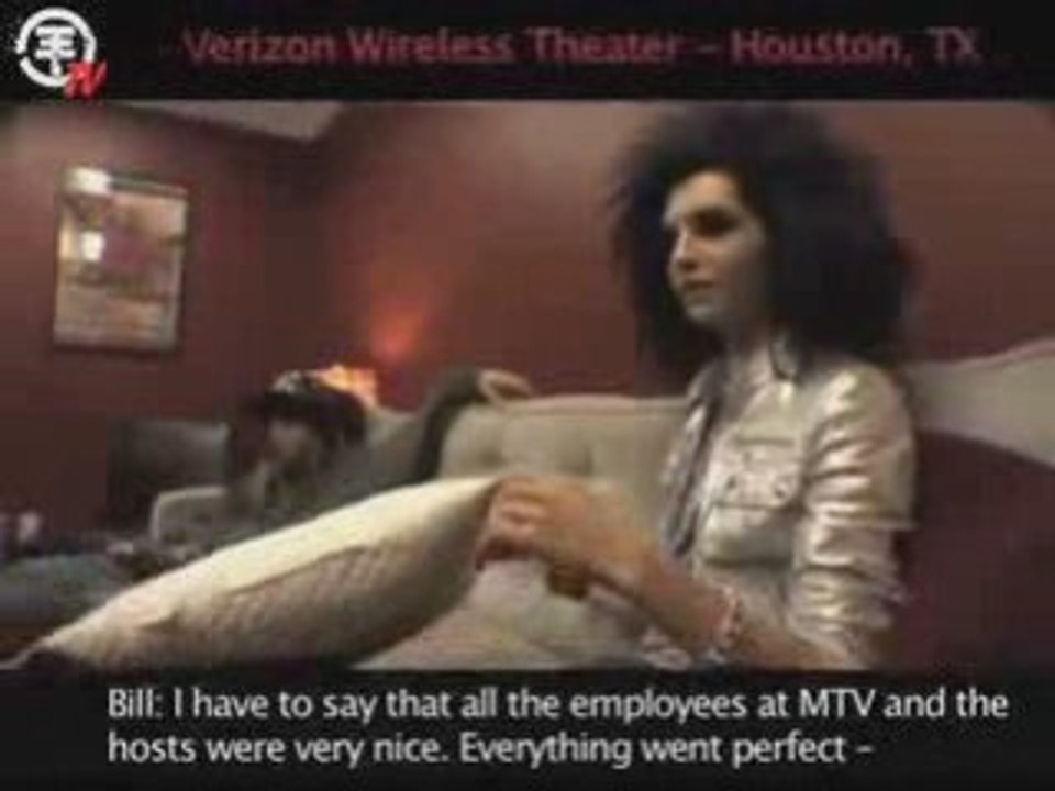 Bill and pillow