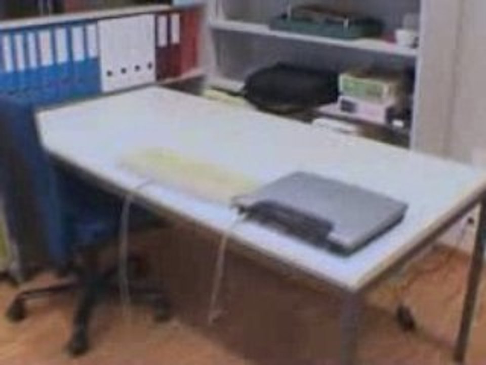 Compromising Electromagnetic Emanations of Keyboards