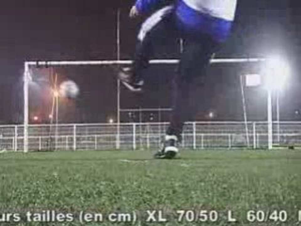 Foot tirs en pleine lucarne